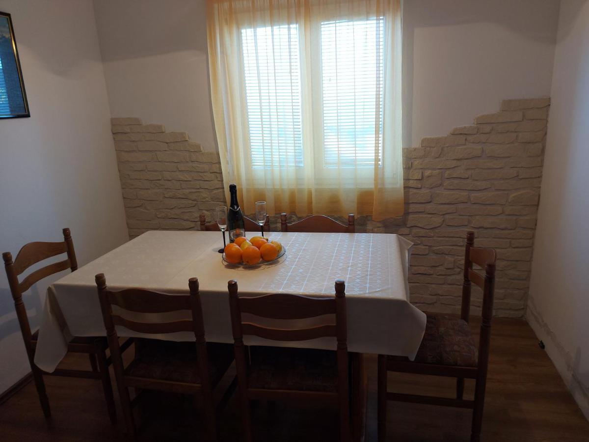 Apartmani Tatjana 奥库格哥恩基 外观 照片