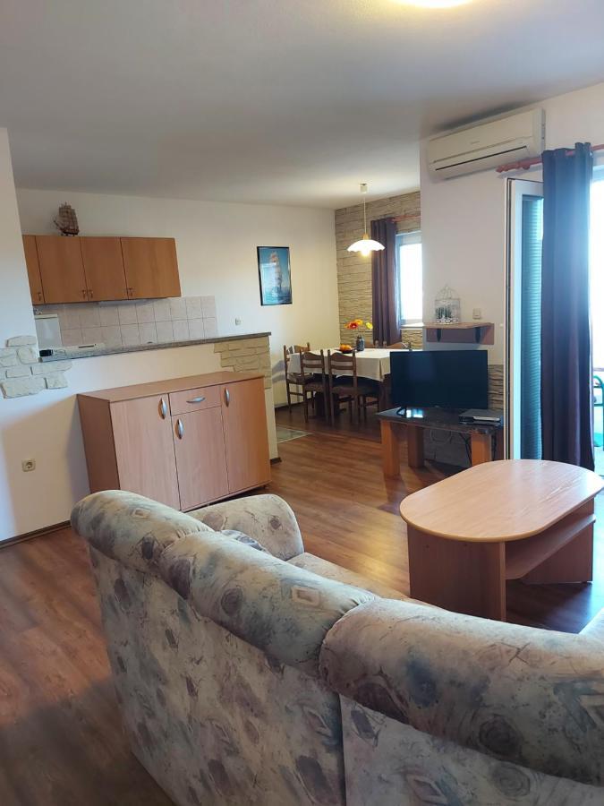 Apartmani Tatjana 奥库格哥恩基 外观 照片