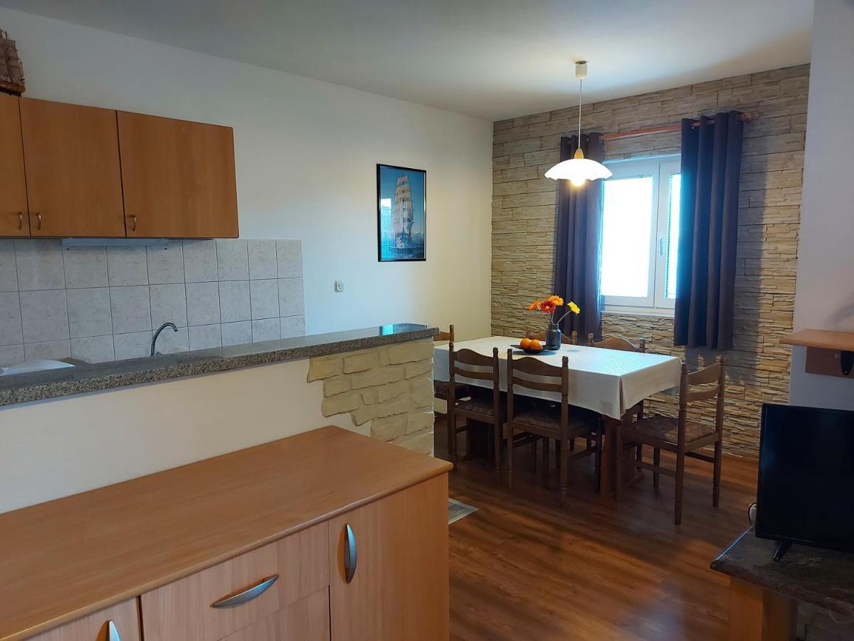 Apartmani Tatjana 奥库格哥恩基 外观 照片